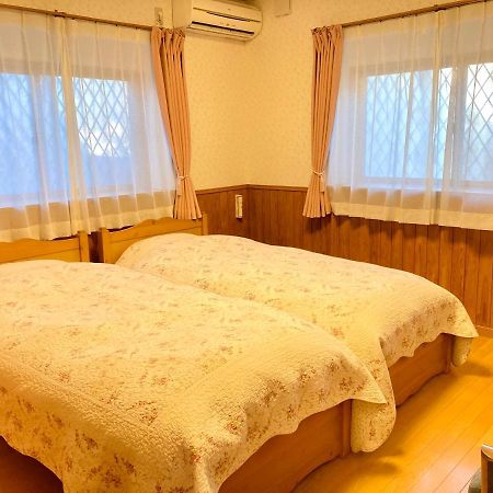 Villa Relax Fujikawaguchiko Exteriör bild